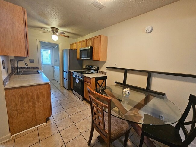 Photo - Courtyard II Unit Courtyard II