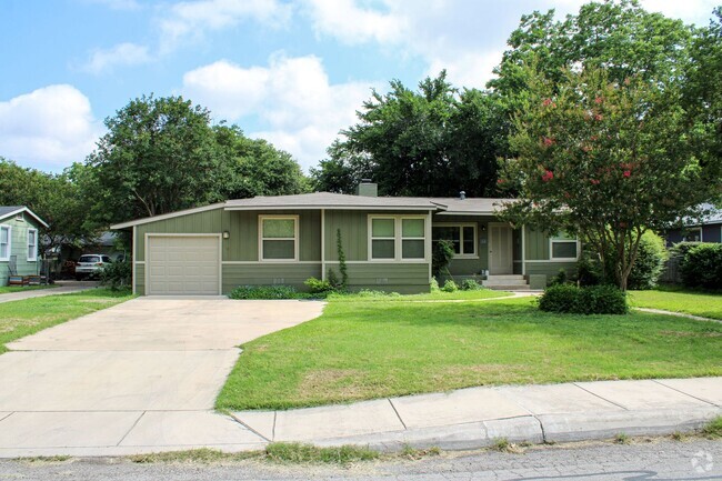 Building Photo - ALAMO HEIGHTS I.S.D. Rental