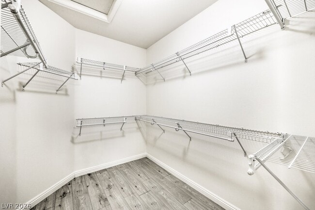 Building Photo - 2103 Sawtooth Mountain Dr