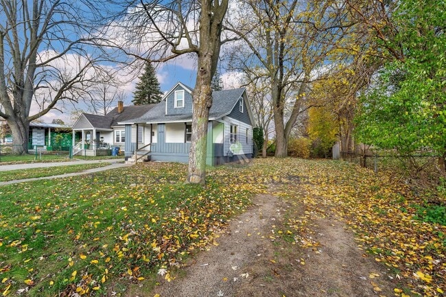 Photo - Fully Remodeled 3 bed 1 bath- Single Family Home!! JUST LISTED!