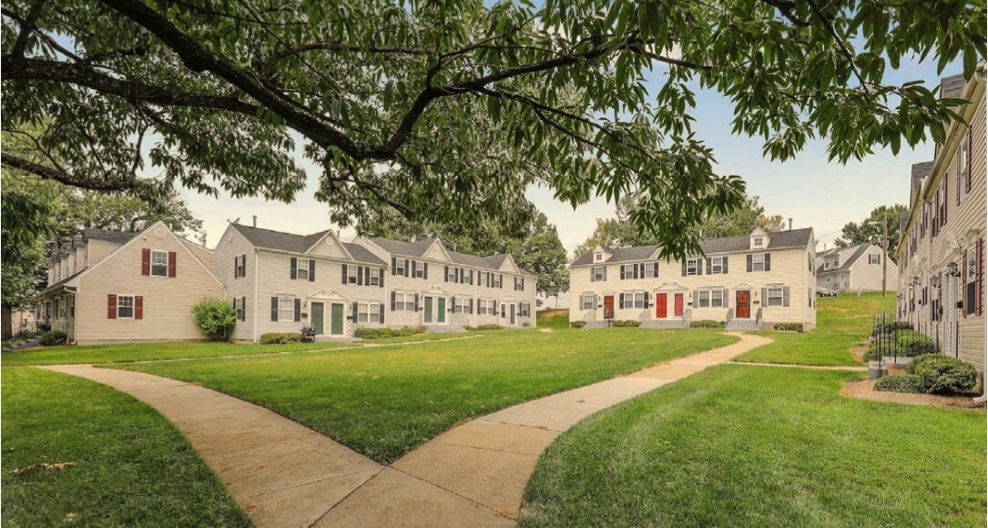 2510-2518 Kent Village Dr Apartments For Rent In Landover Md Forrentcom
