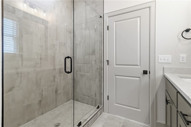 Photo - 1041 Whistler St