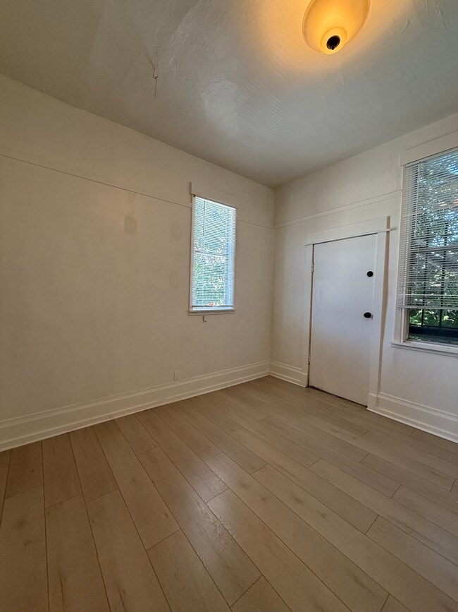 Photo - 1724 Waller St Unit C