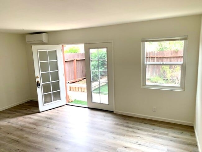 Photo - 8840-8840 Lakeview Rd Unit 8838 Lakeview Road B