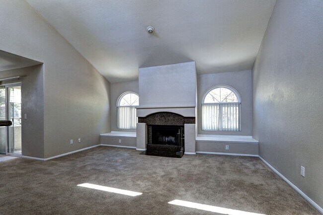 Photo - 3145 E Flamingo Rd