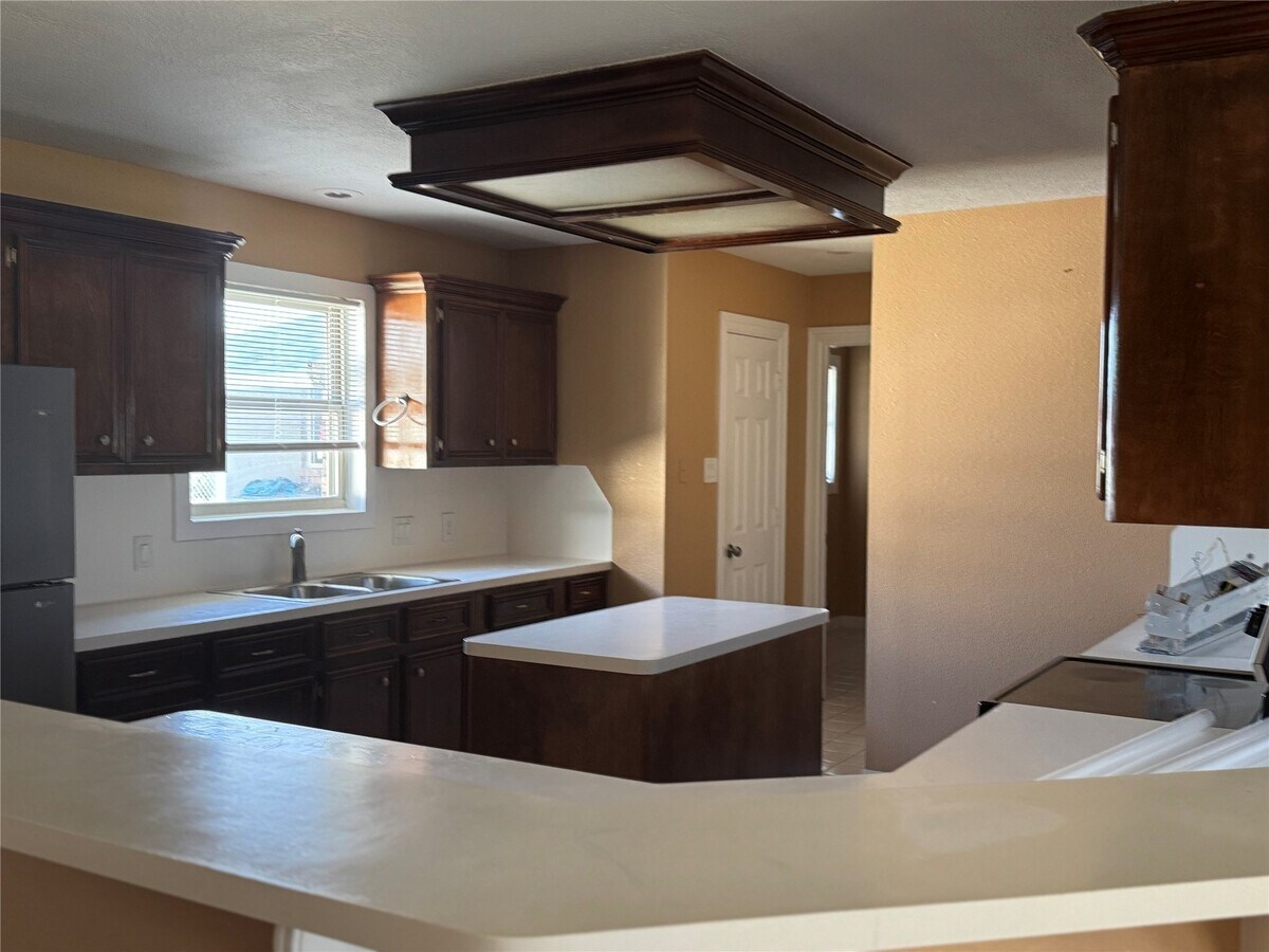 Photo - 29102 Aztec St