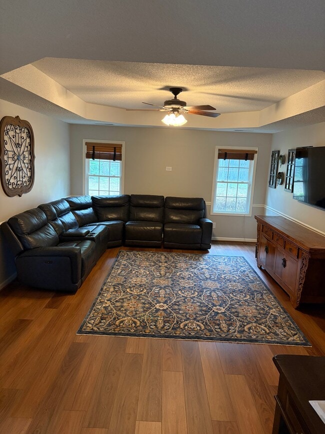 Photo - 2960 Ashlynn Way