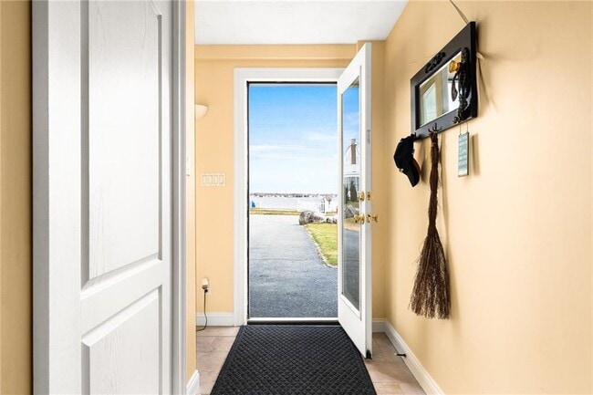 Photo - 163 Beachwood Dr