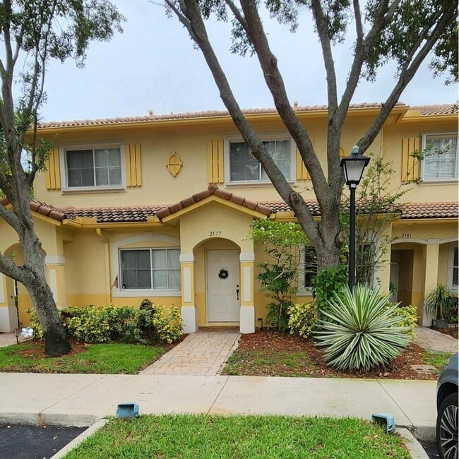 Photo - 2577 SW 83rd Ter Townhome