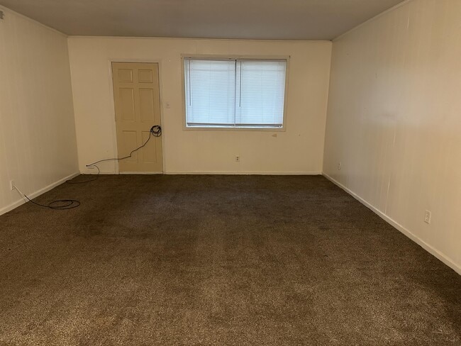 Photo - 411 Northside Dr