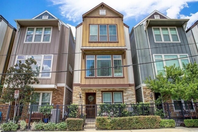 Photo - 1405 Patterson St