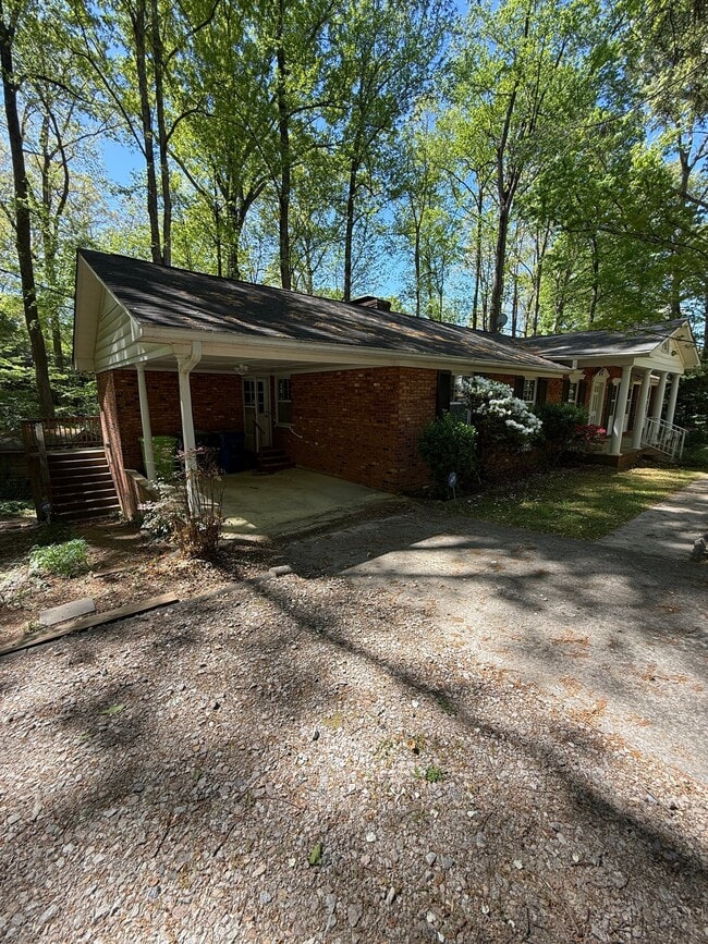 Photo - 1009 Temple St