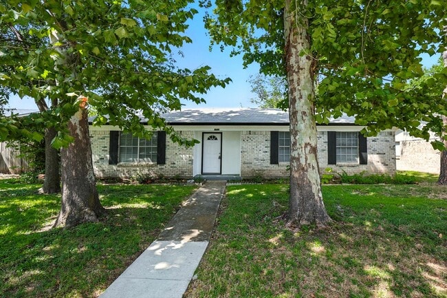 Building Photo - 1713 Japonica Ln Rental