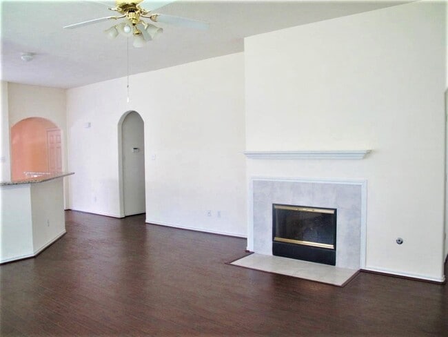 Photo - 3106 Aylesworth Ct