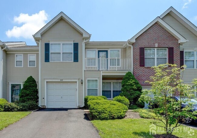 Building Photo - 102 Berkshire Dr Rental