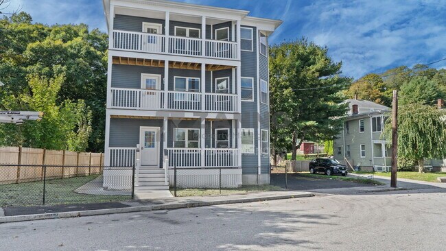 Building Photo - 76 Bouvier Ave Unit 1
