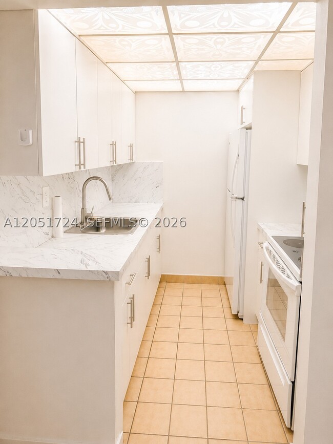 10738 N Kendall Dr Unit K13