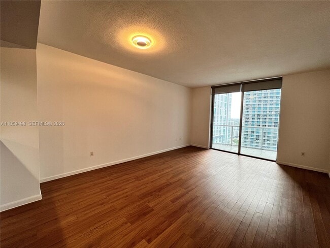 Photo - 1060 Brickell Ave Unit 2513