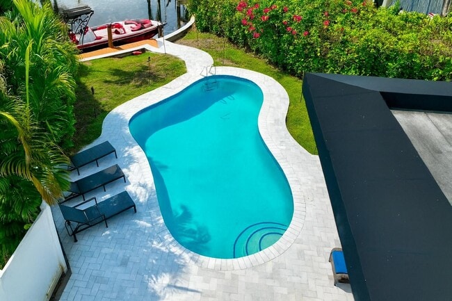 Photo - 4450 NE 23rd Ave