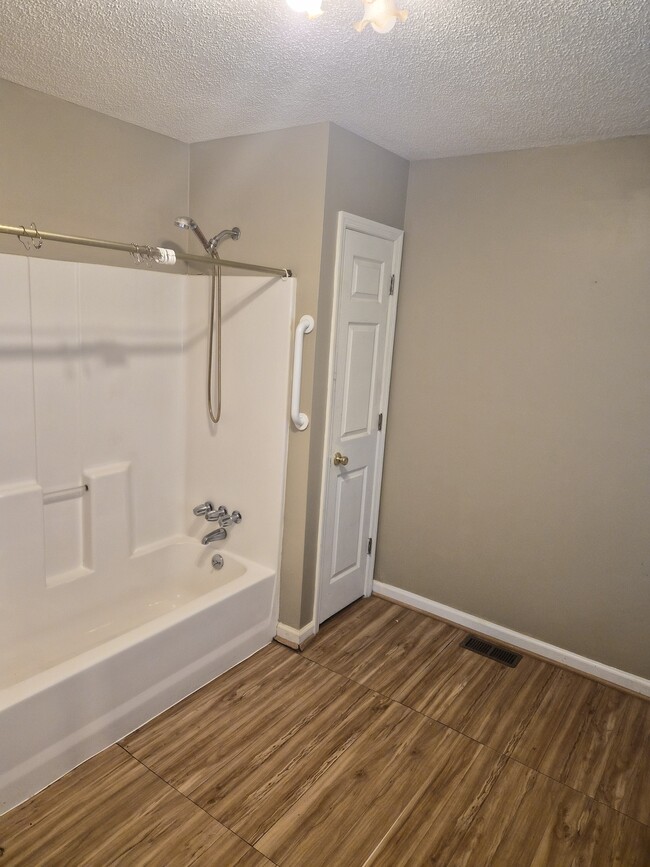 Photo - 1302 Bettis Academy Rd Unit Room for rent
