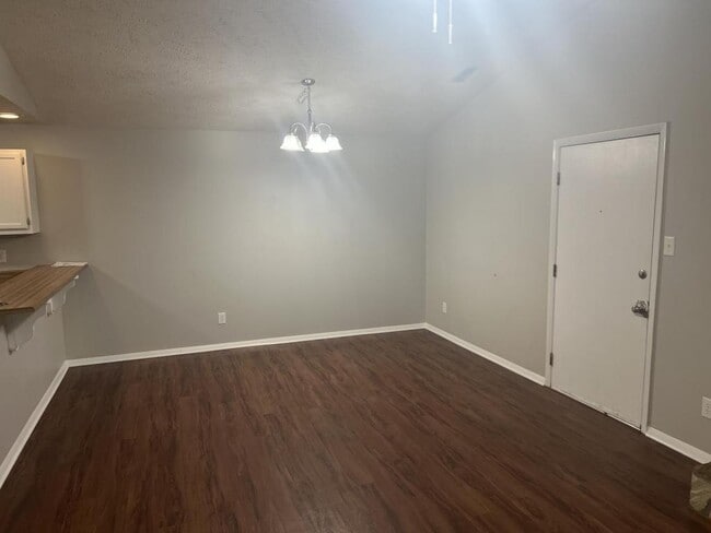 Photo - 1904 Tryon Dr Unidad 7