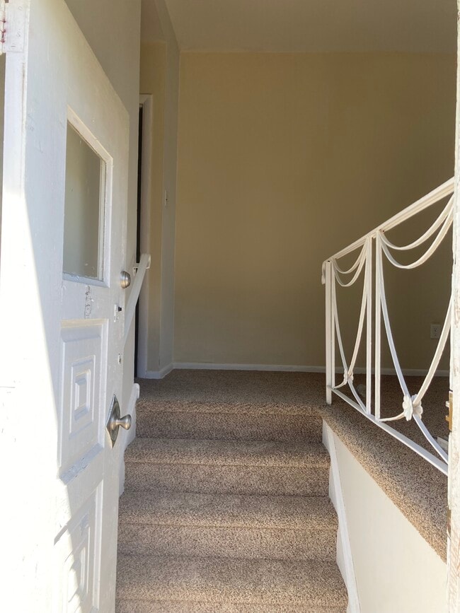 Photo - 1801 Beyer Ave Unit 1801 B