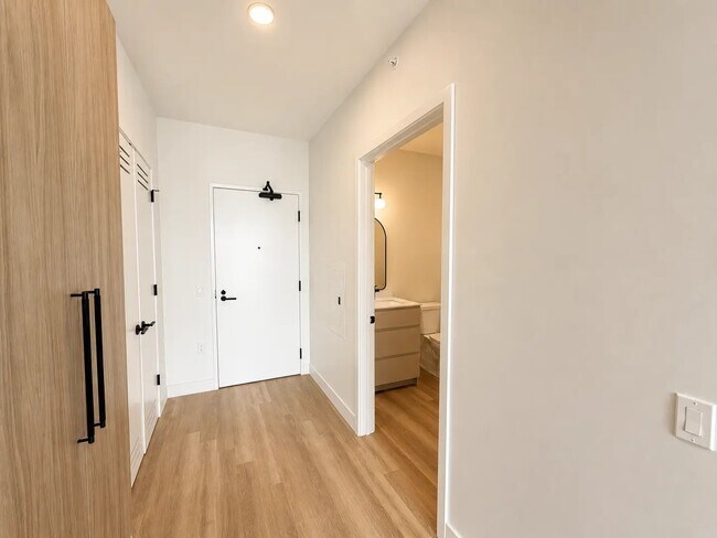 Photo - 225 N Ada St