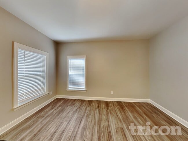 Photo - 1100 Bungalow Dr