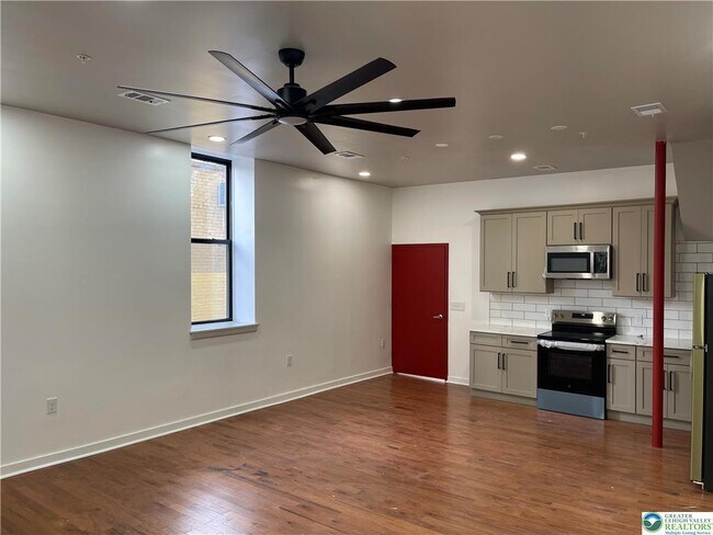 Photo - 711 W Chew St Unidad 1