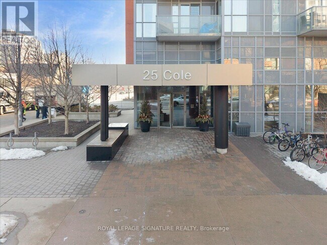 Photo - 25 Cole St Unit 916