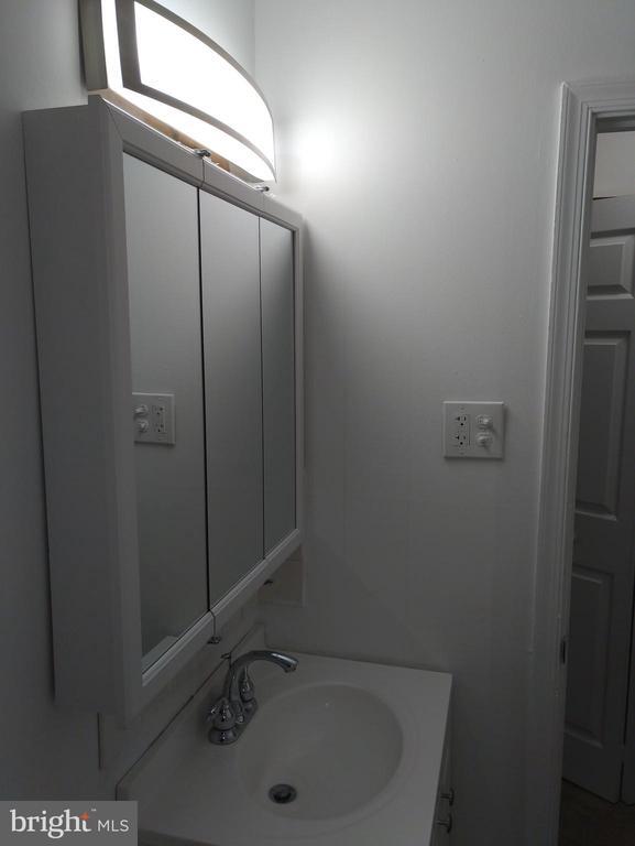 Photo - 12 Reliance Ct