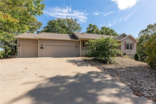 Photo - 1 Portland Cir