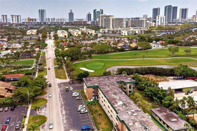Building Photo - 1450 Atlantic Shores Blvd Unit 109