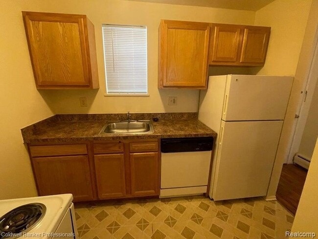 Photo - 4200 Rochester Rd Unit 206