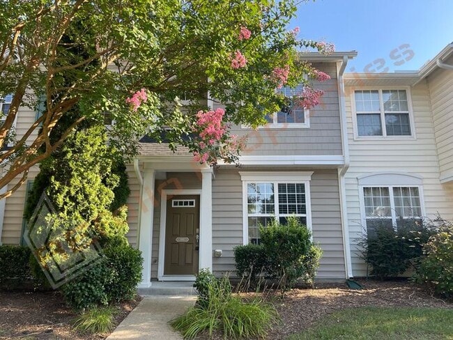 Building Photo - Fresh Paint Interior! Lovely 3 Bedroom 2.5... Rental