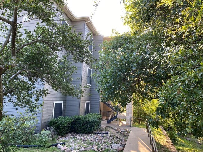 Photo - 2320 Gracy Farms Ln Unidad 1134