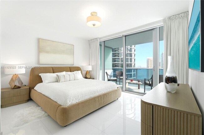 Photo - 200 Biscayne Blvd Way Unit 3205