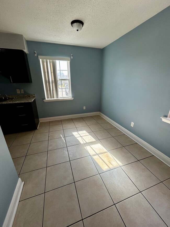 Photo - 6321 Lenawee St Unit 6321 Lenawee Street Apt A2