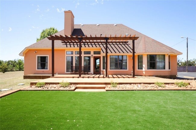 Photo - 535 Upper Elgin River Rd