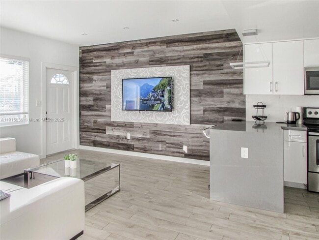 Photo - 9220 Biscayne Blvd Apartamento Unidad 4