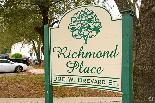 Photo - Richmond Place