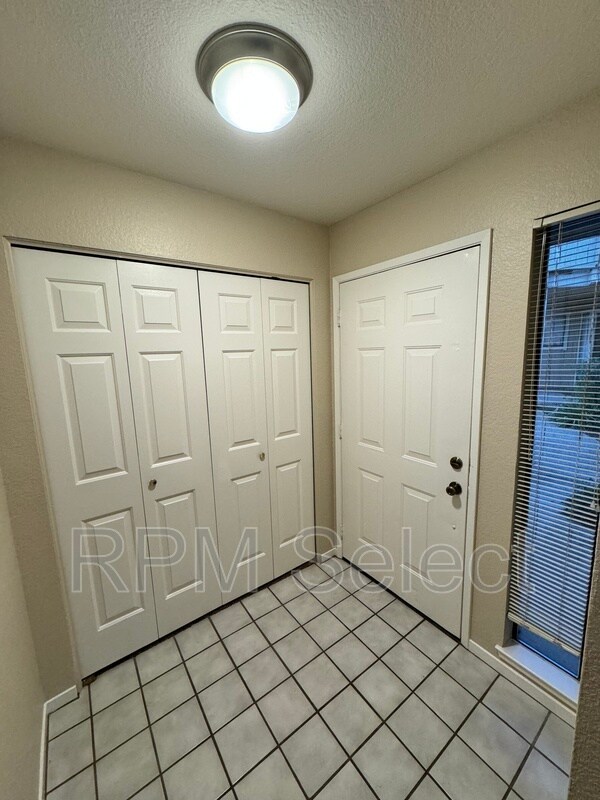 Photo - 720 Sunrise Ave Unit Apt 11