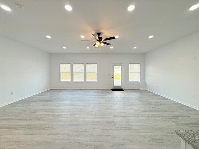 Photo - 44 Dew Lk Ct