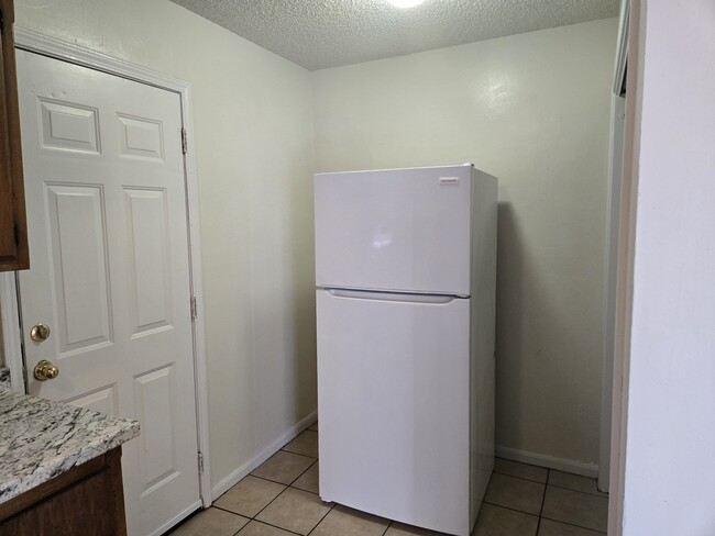 Photo - 115 Oak Ridge Ave