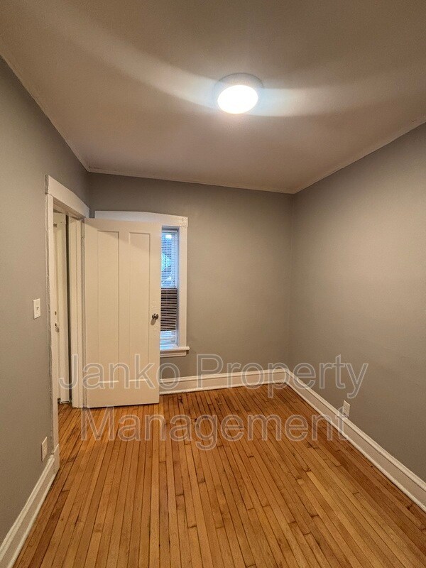 6525 S Evans Ave Unit 1