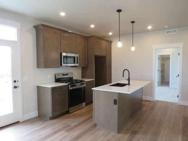 Photo - 3 Bedroom 2 bathroom NEW CONSTRUCTION on the West End!
