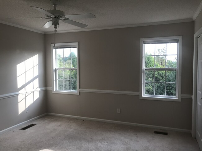 Back Bedroom - 1035 Spring Forest Rd Townhome