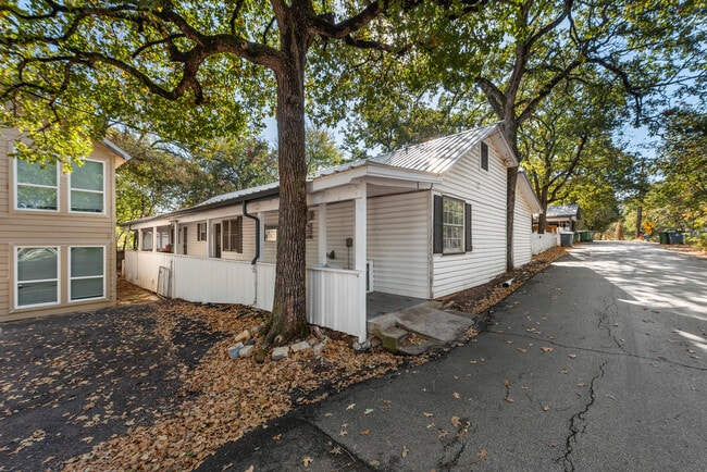 Photo - 123 Folly Beach Dr