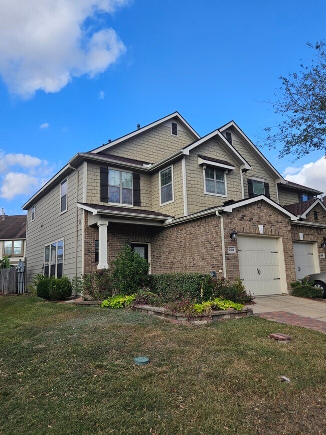 Photo - 13122 Stratford Skies Ln