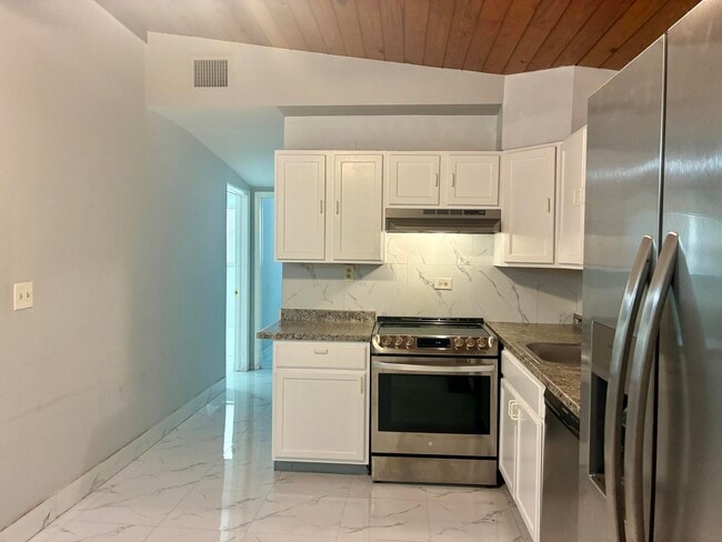 Photo - 3630 SW 46th Ave